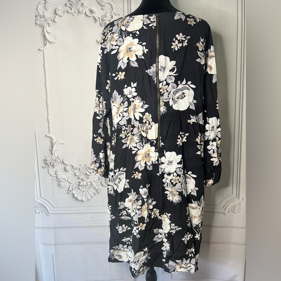 Old Navy Long Sleeve Black Floral Printed Lightweight Mini Dress NEW - Picture 5 of 6